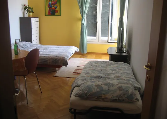 Studio Seaside Apartment Amphora * Split